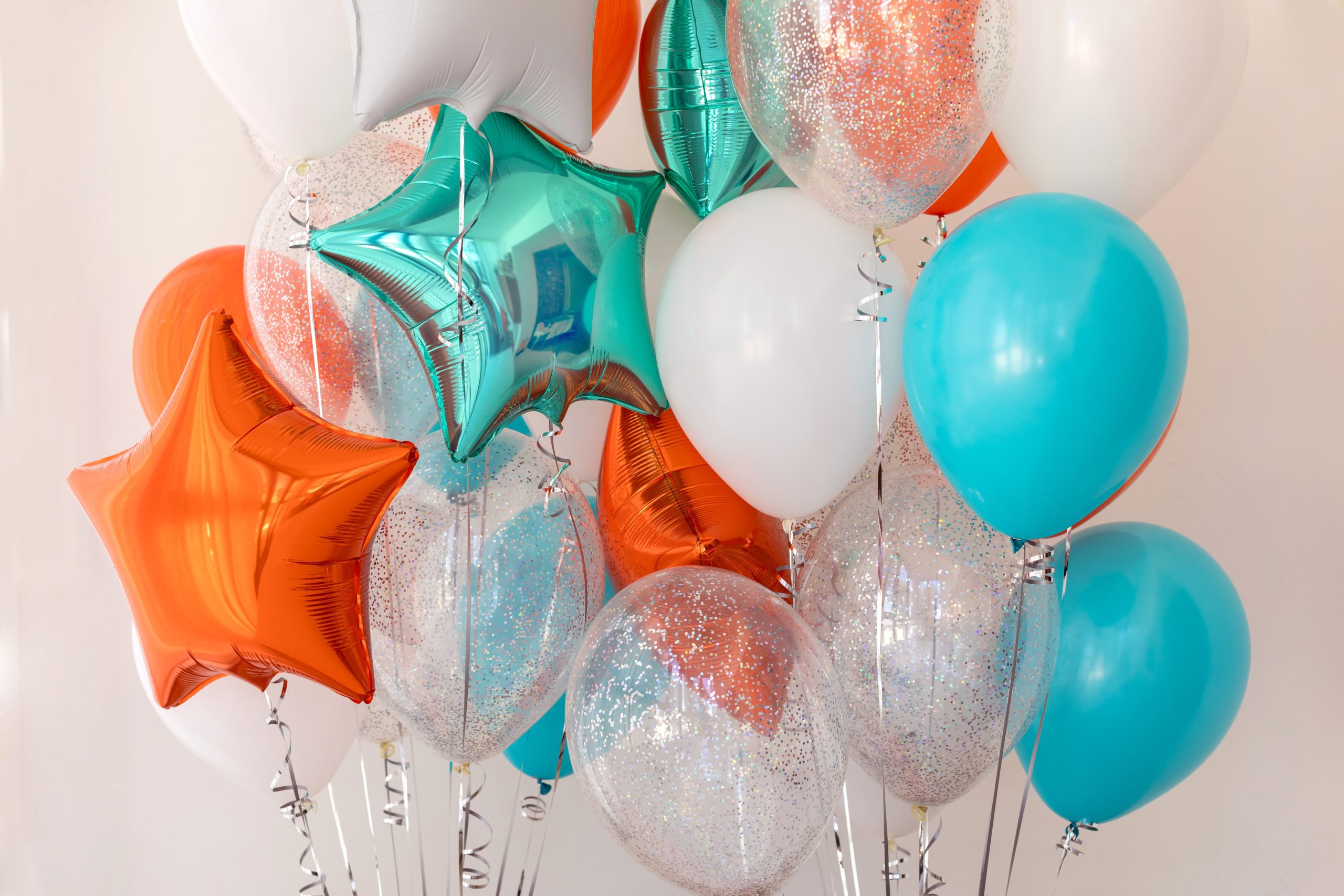 Does Walmart Blow Up Balloons? (Pricing + Info) - James McAllister Online