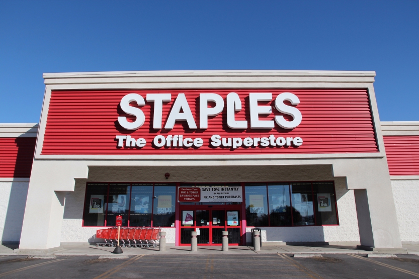 Staples Store