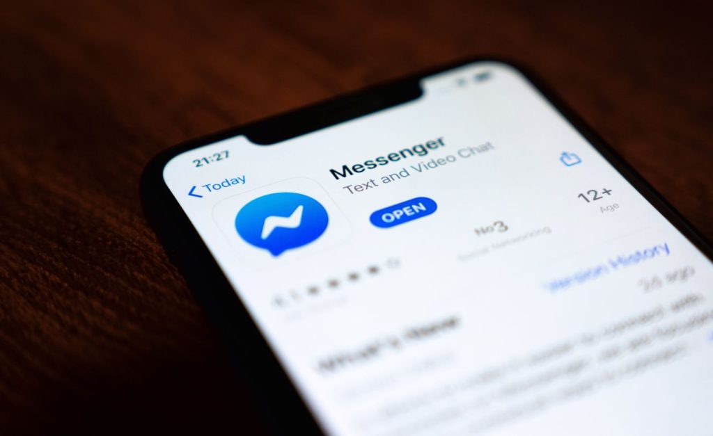 Facebook Messenger App